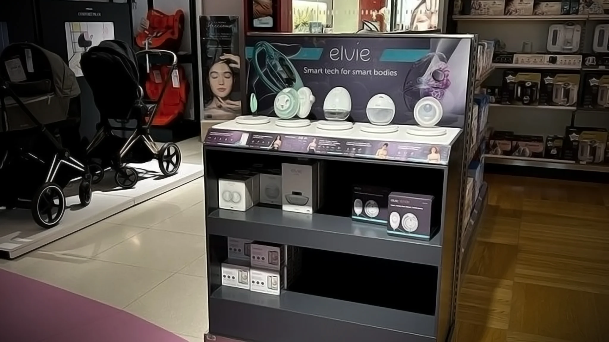 ELVIE display counter - Interior retail design and installation - Attero Retail Design Agency, Bristol