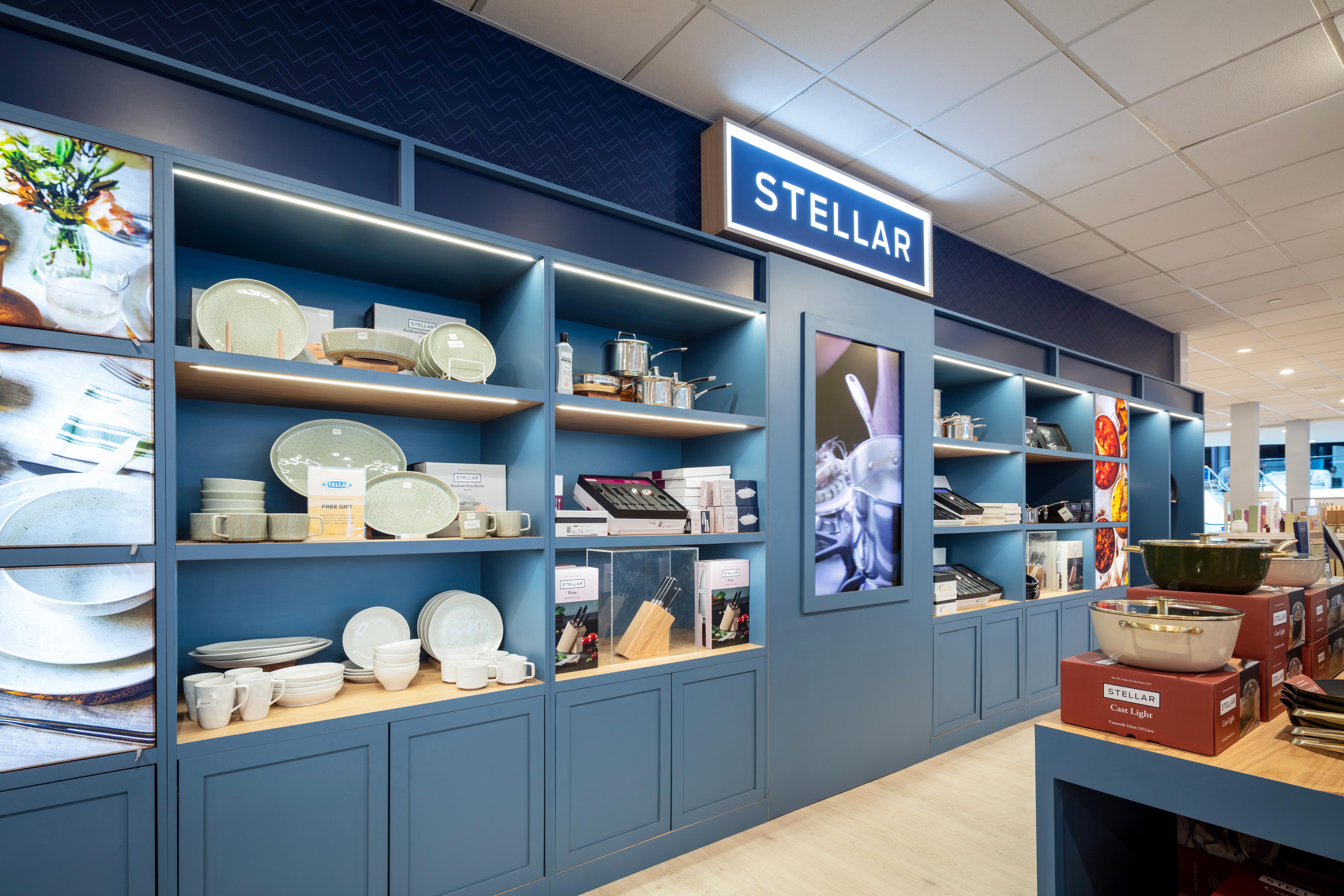 STELLAR ARNOTTS RETAIL FIXTURE DISPLAY 3 by Attero Retail Design