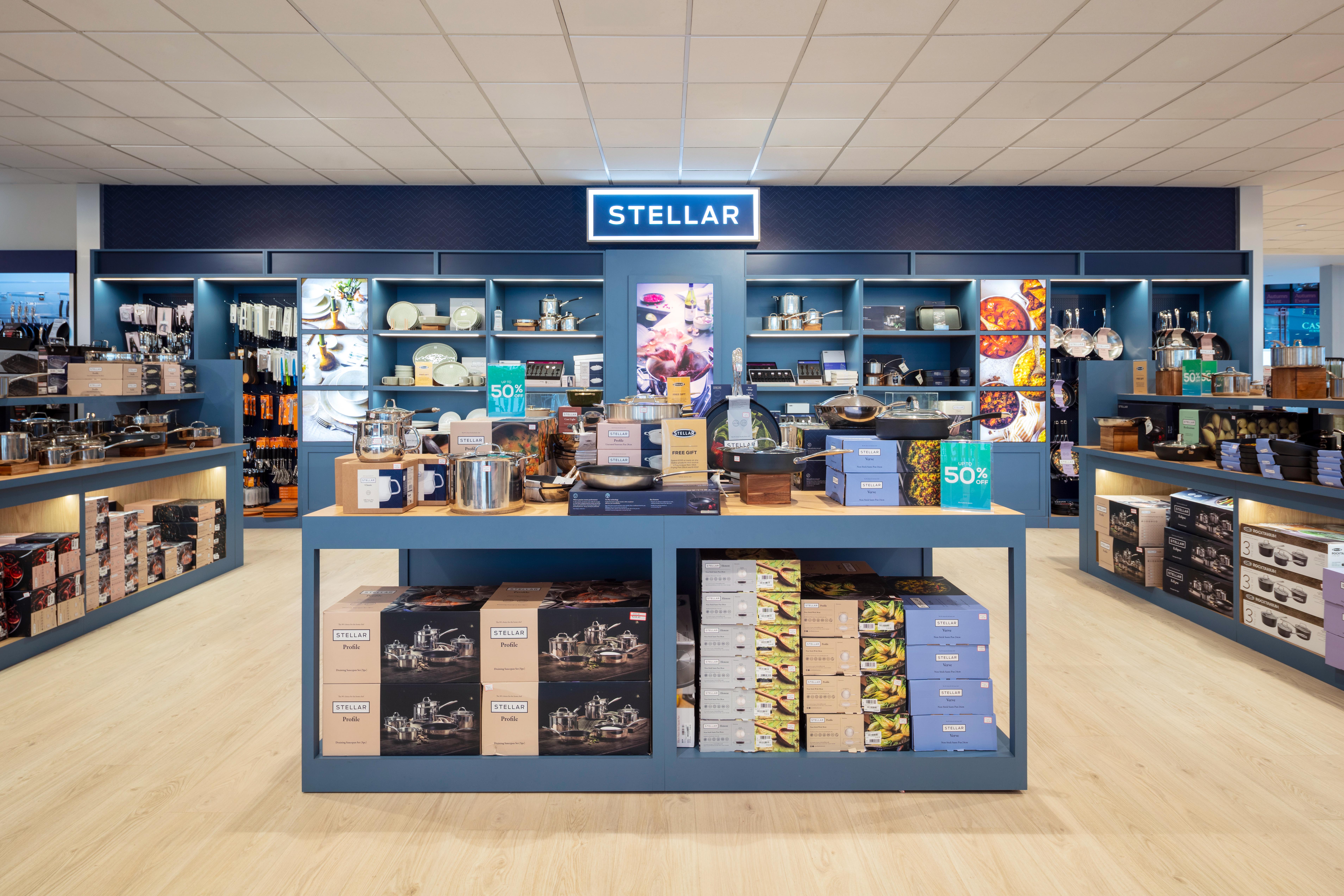 STELLAR ARNOTTS RETAIL FIXTURE DISPLAY HERO by Attero Retail Design