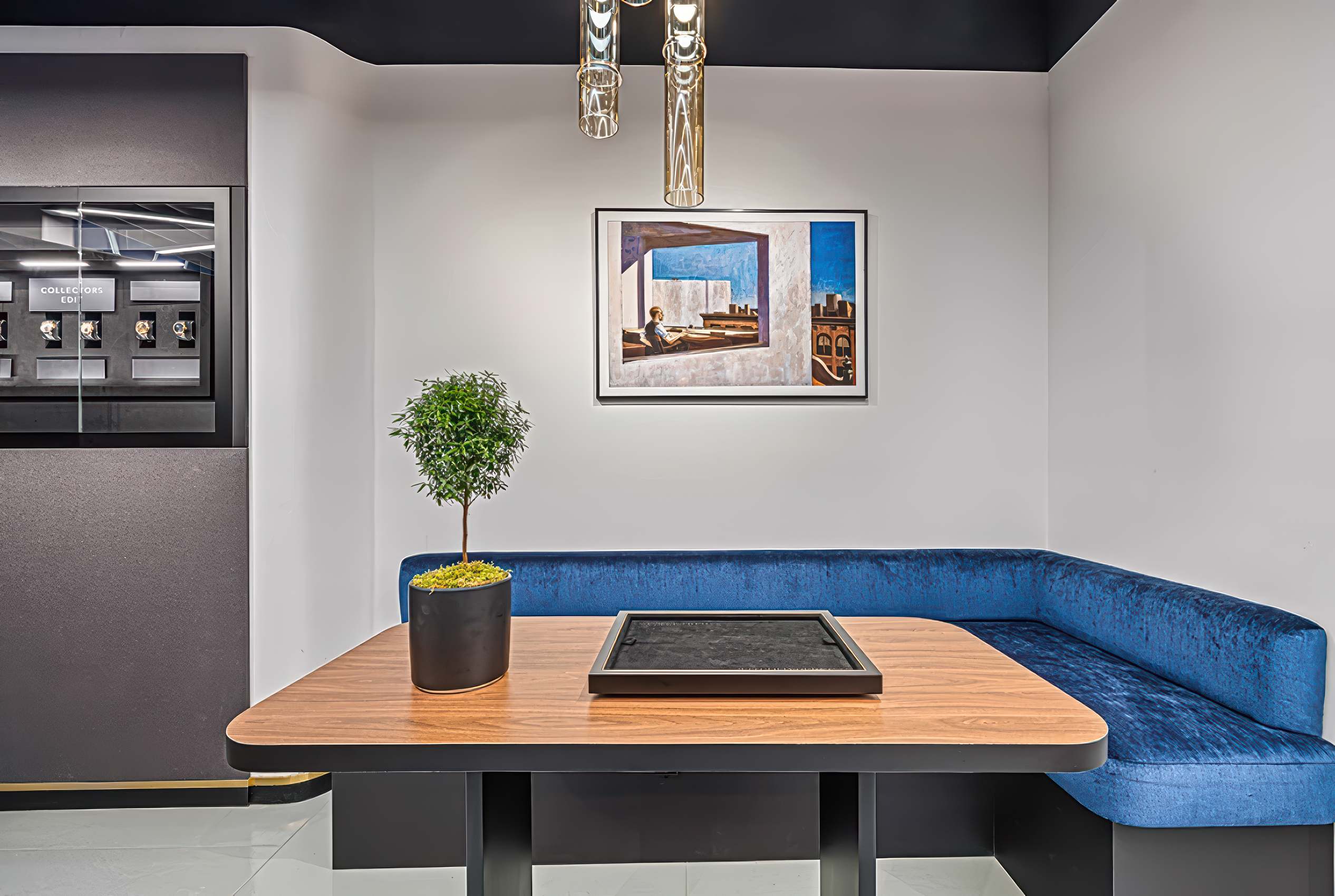 WATCHFINDER & CO NEW YORK SOHO 4 by Attero Retail Design